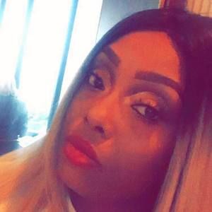 Meet your Posher, Marie